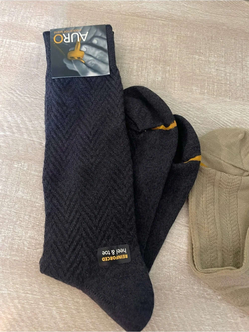 New 2 pair Auro by Gold Toe Men's Dress Socks Black and Tan crew soft